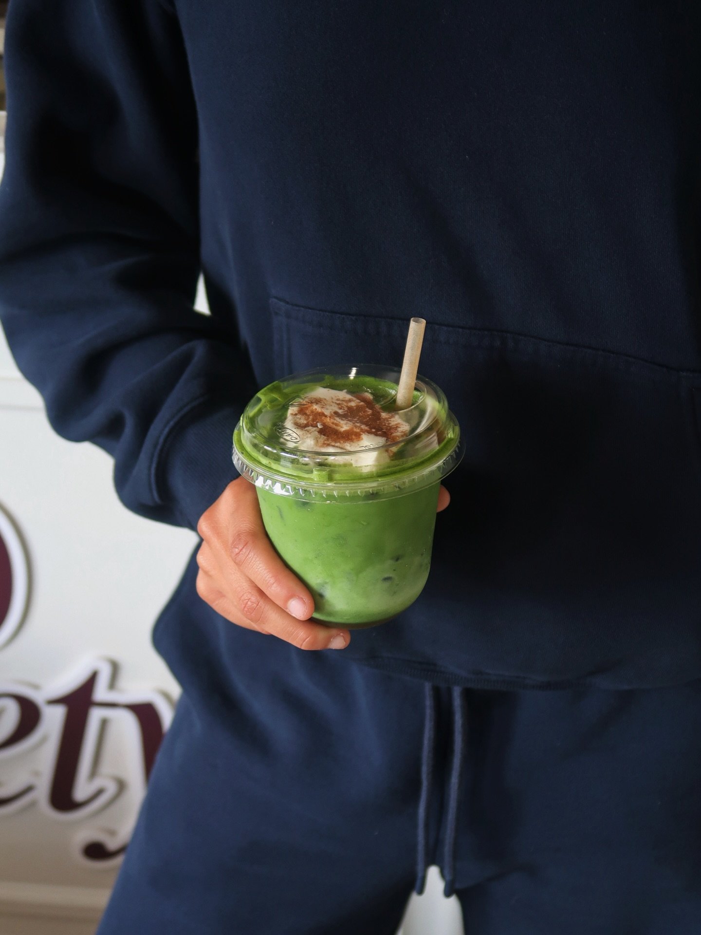 mini cinnamon roll matcha 🫶🏻