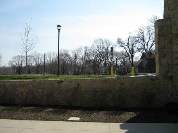 retaining wall stone2.jpg