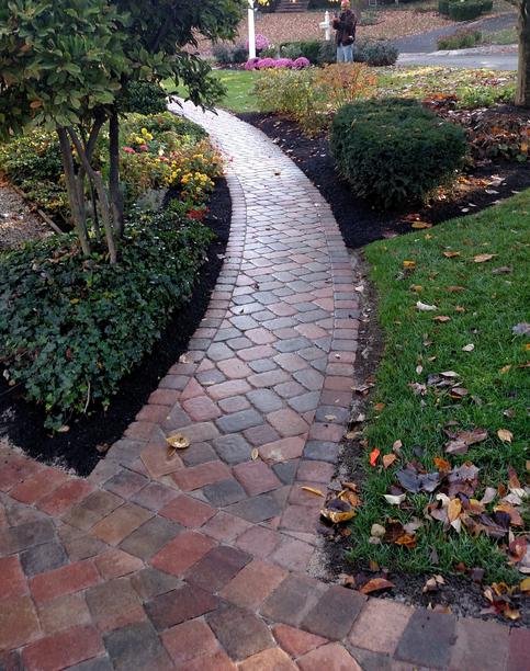 paver walkway Grindstone Pavers Dayton Ohio 18.jpg