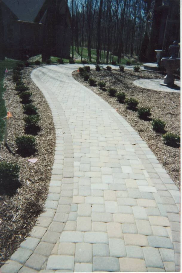 walkways Grindstone Pavers Dayton Ohio 11.jpg