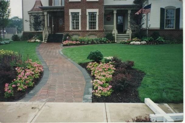 Entrance Grindstone Pavers Dayton Ohio 2.jpg