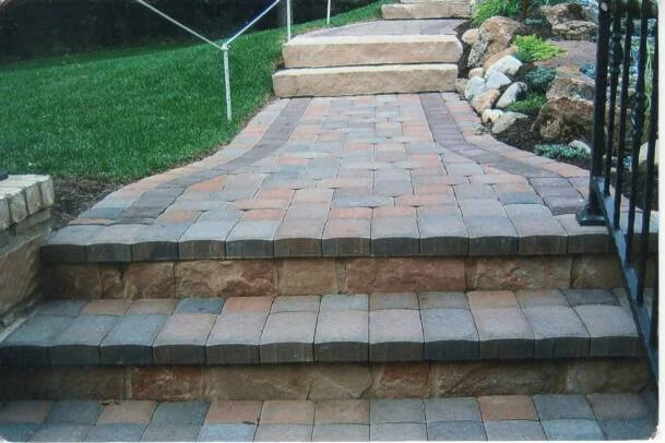 WALKWAYS Grindstone Pavers Dayton Ohio 14.jpg