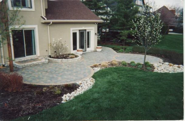patio 2.jpg