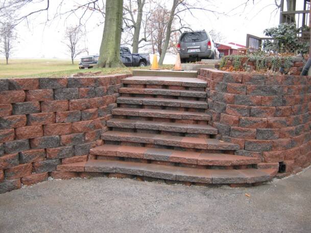 retaining wall 7.jpg