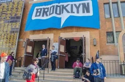 2016. Source: @publisherswkly