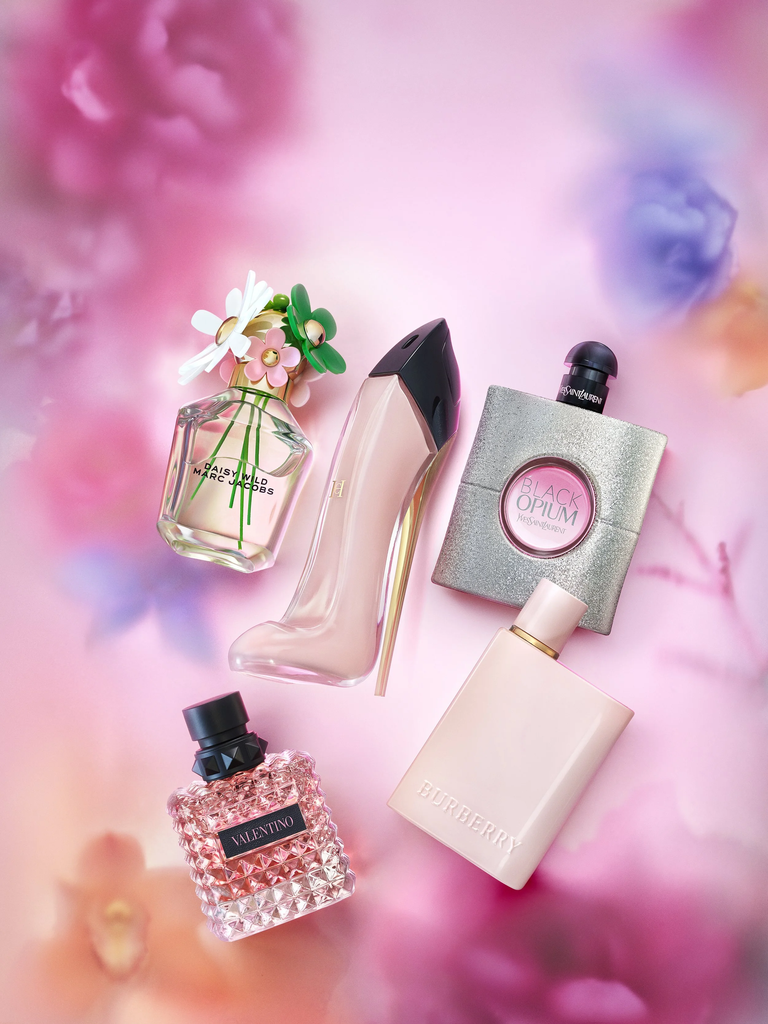 2025-q1-vday-fragrance-still-shot-3-window-kohls_0422_FINAL.jpg