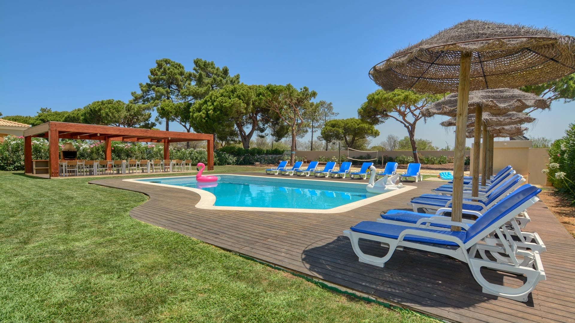 Villa-With-Gym-And-Pool-Algarve.jpg