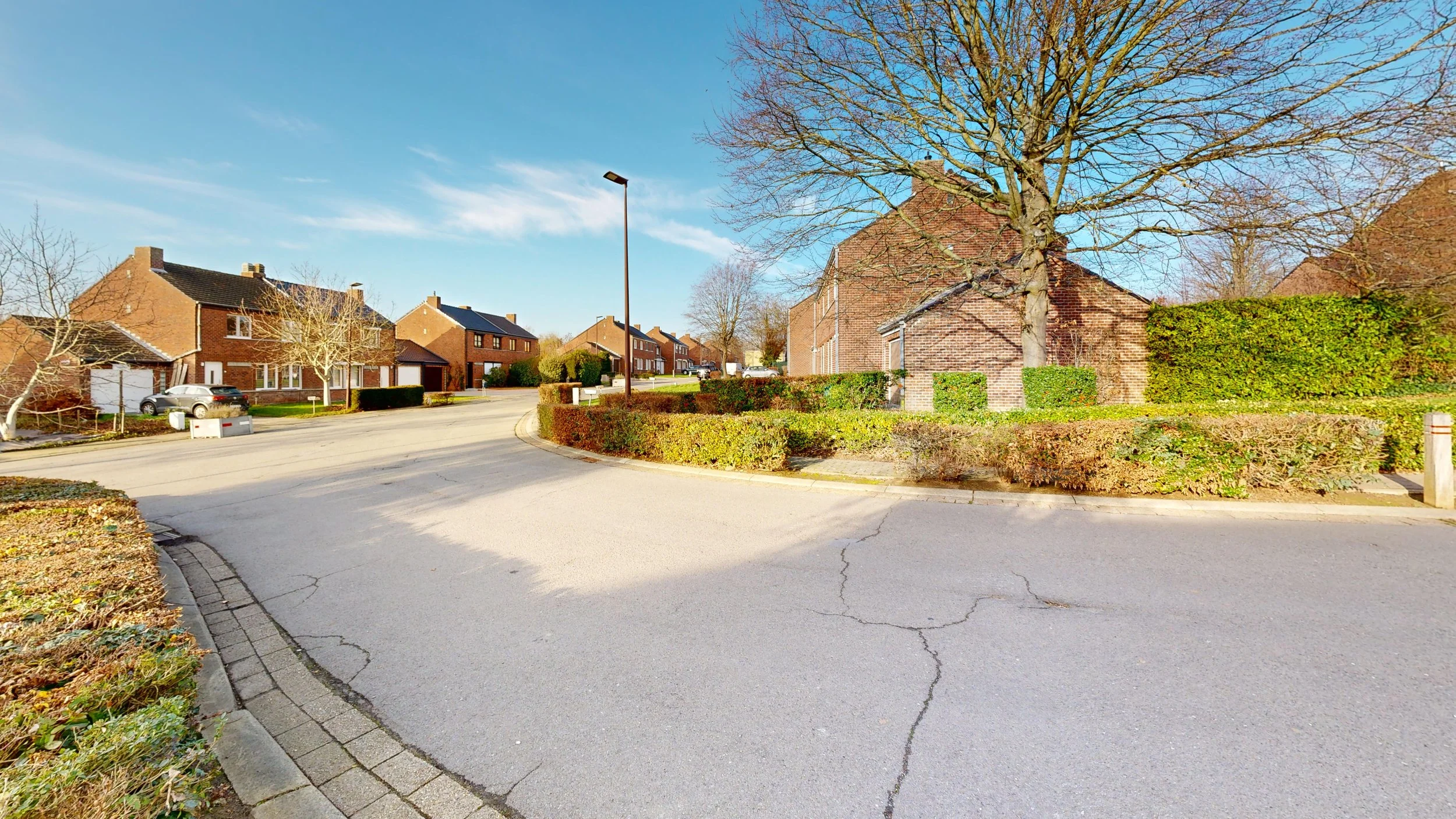 House-for-sale-in-Beersel-1652-108m-Garage 1.jpg