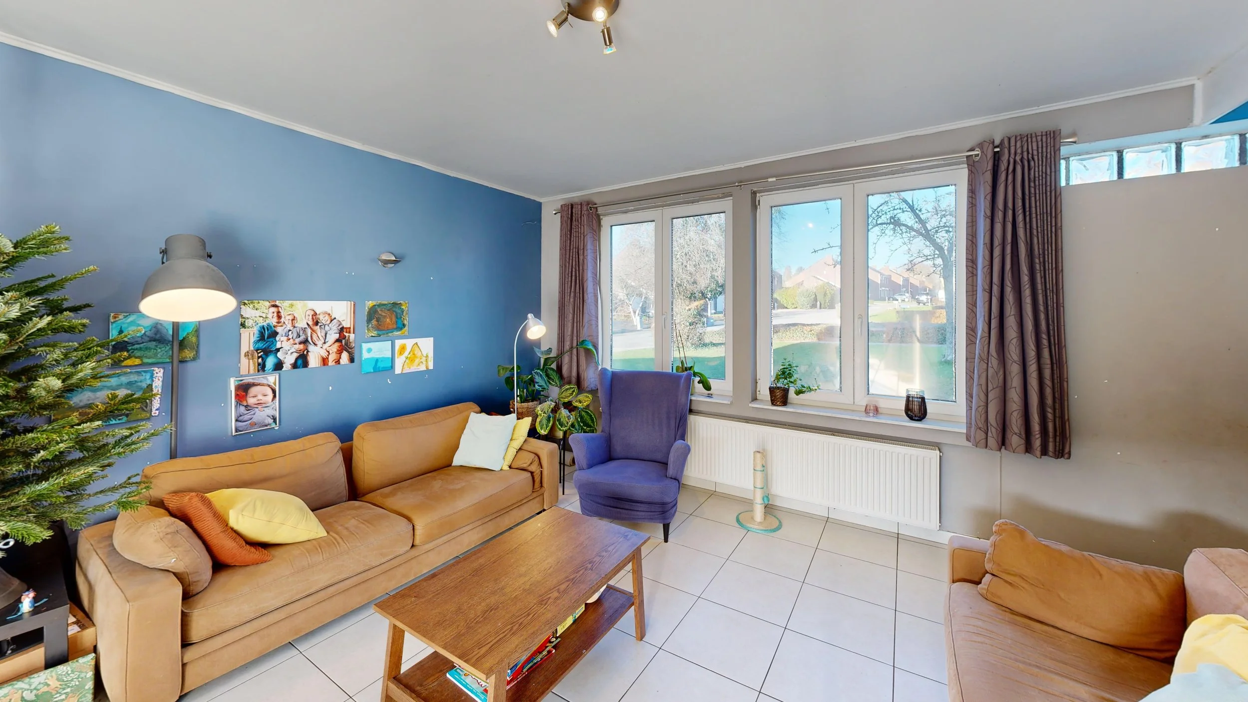 House-for-sale-in-Beersel-1652-108m-Living-Room 1.jpg