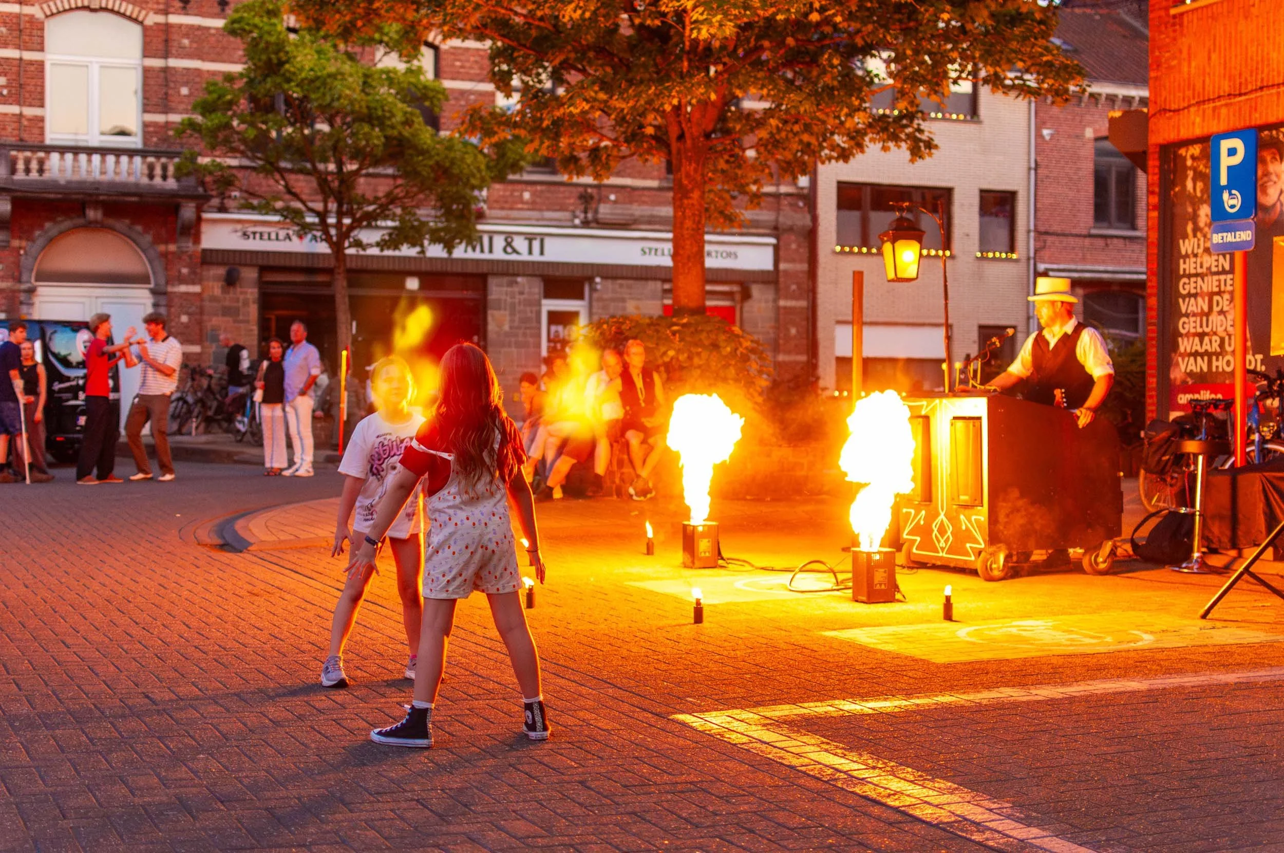 2025.08.15_Aarschot candlelight-1.jpg