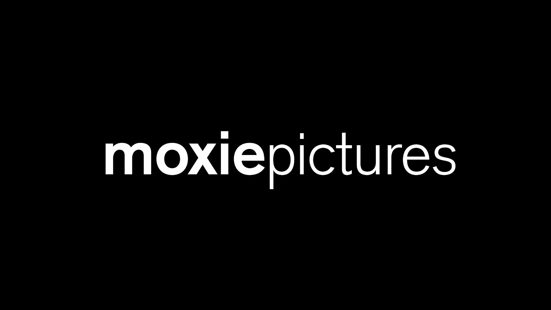 moxie_pictures_cover.jpg