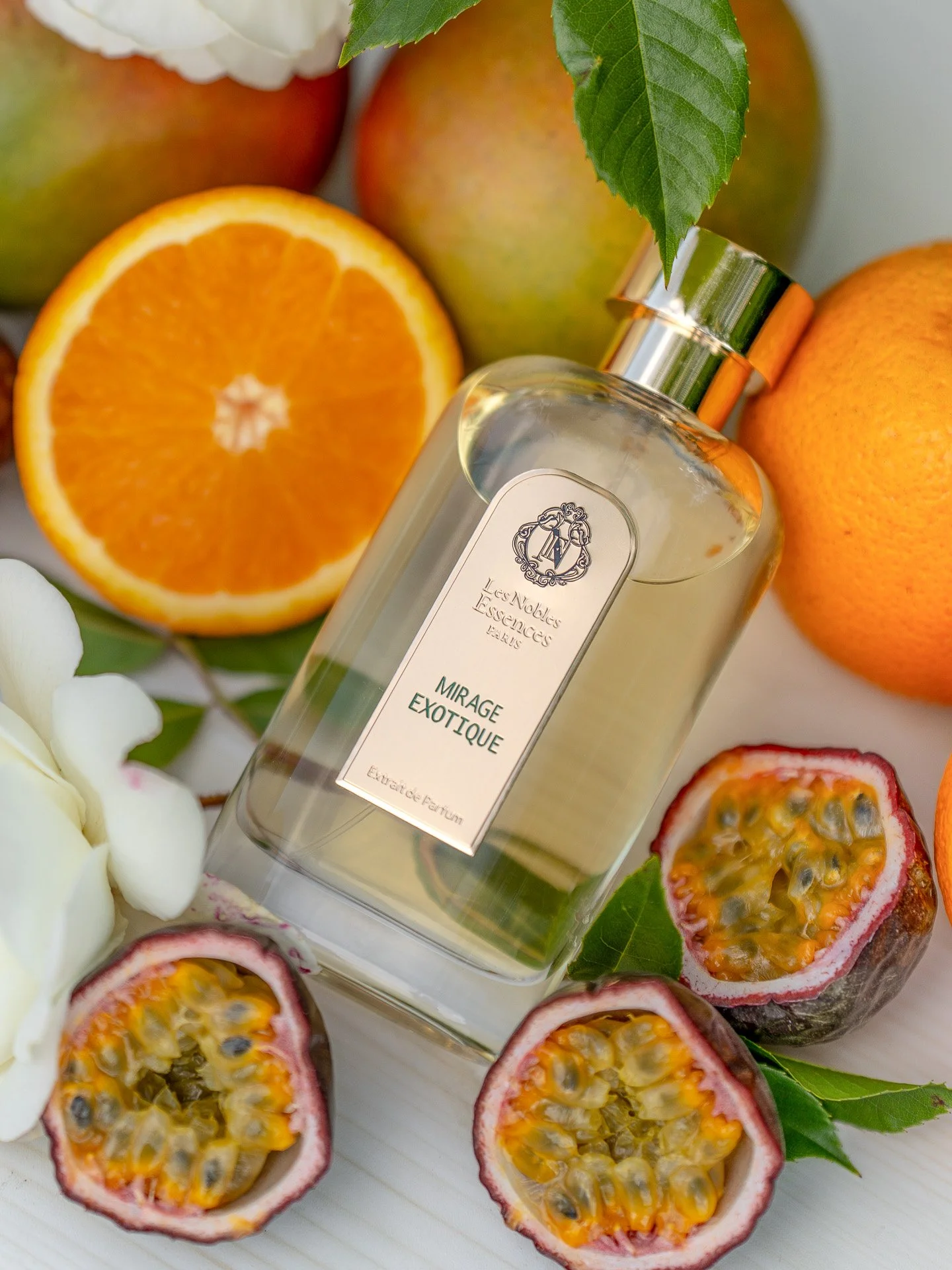 Les Nobles Essences Mirage Exotique fragrance with passionfruit, oranges and florals