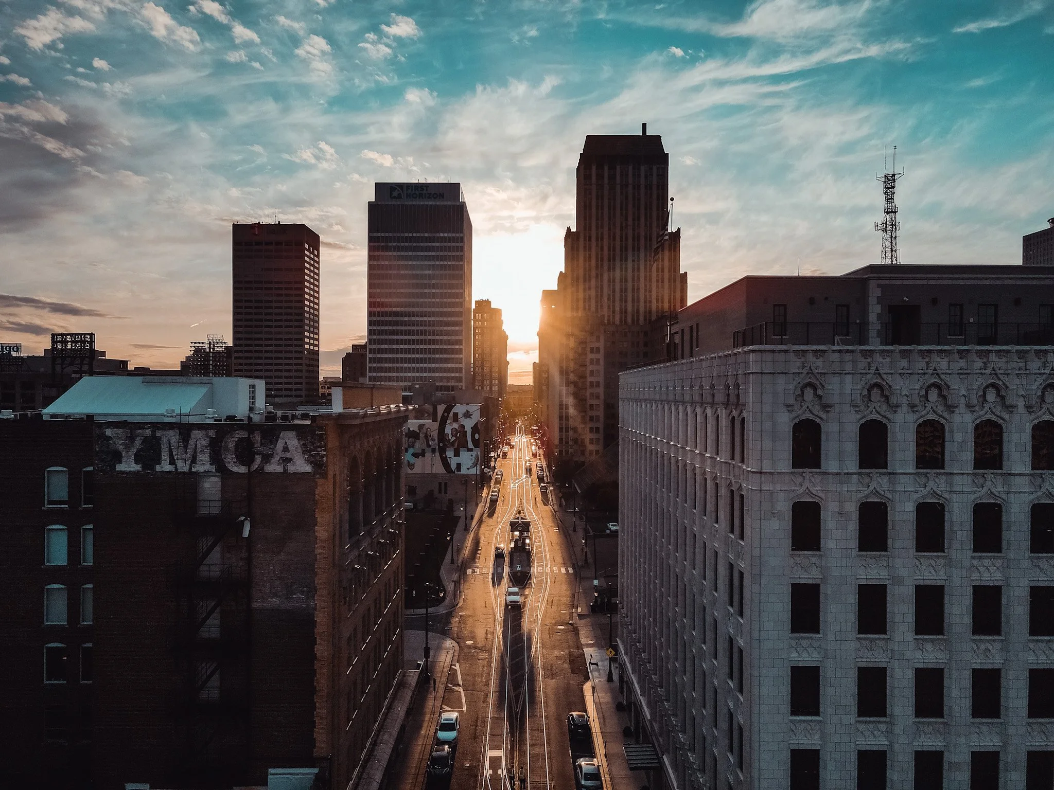 Memphis, Tennessee skyline near the Renasant Convention Center