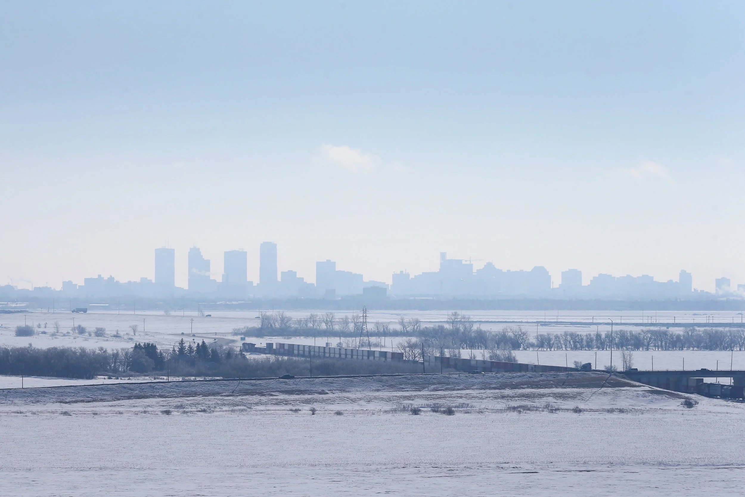 Winnipeg skyline rosser.jpg