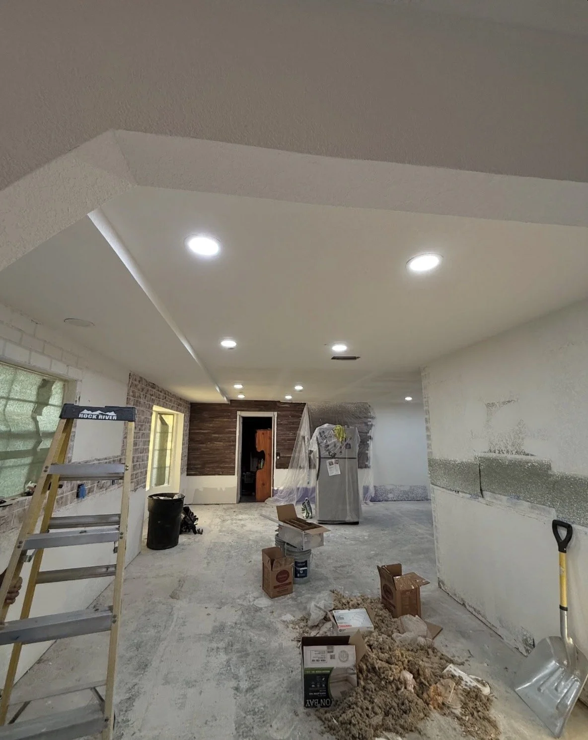 Oranssi project: slat roof