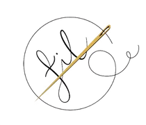 Horloge analogique avec aiguilles noires et un fond noir