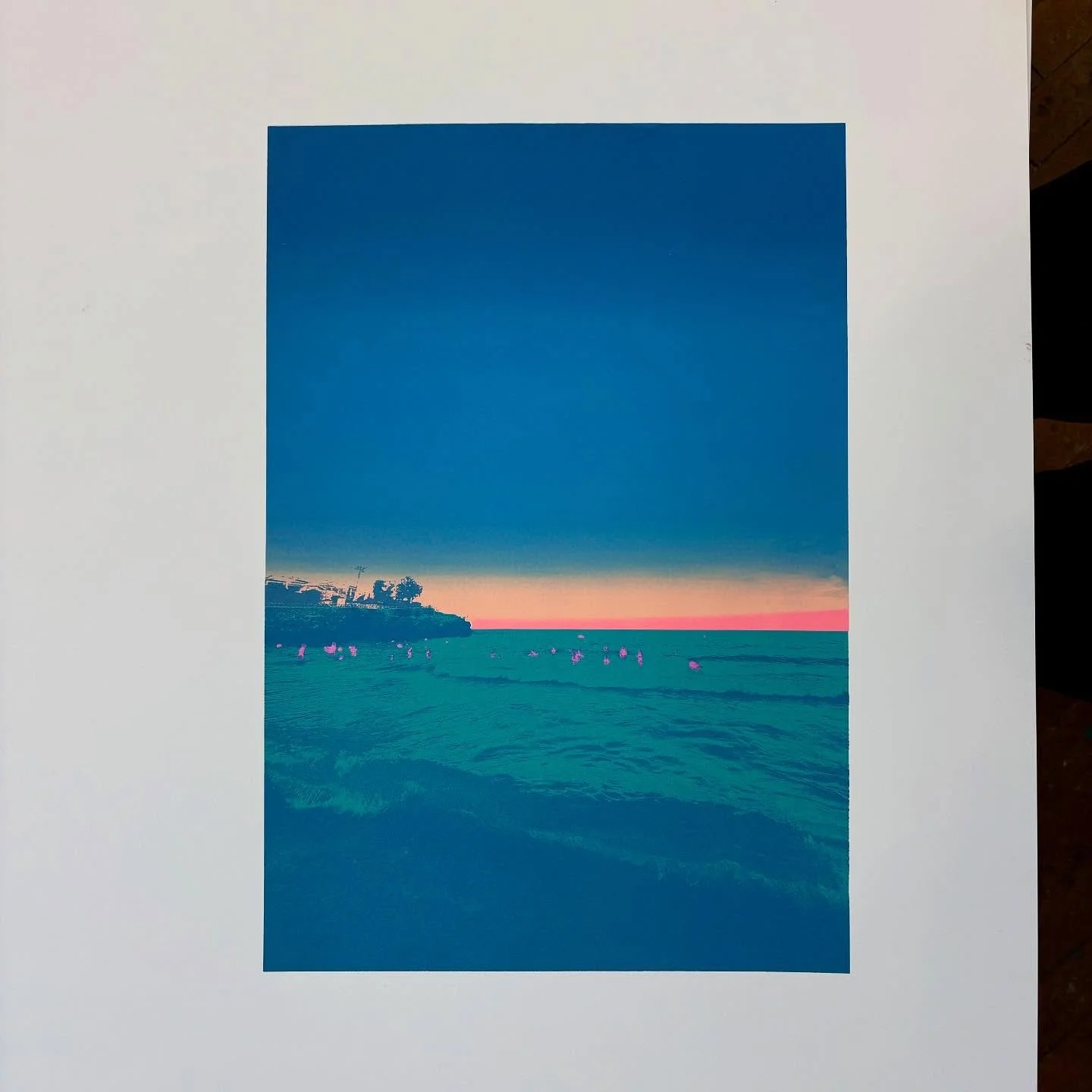 Summer vibessss ☀️☀️

Working with a bright summery colour palette at the moment. This piece is nearly finished and also trying it in teal &amp; pink 🤩

#summer #artist #screenprint #popmembers #sea #seaside #seascape #seascapeart #brightcolors #col