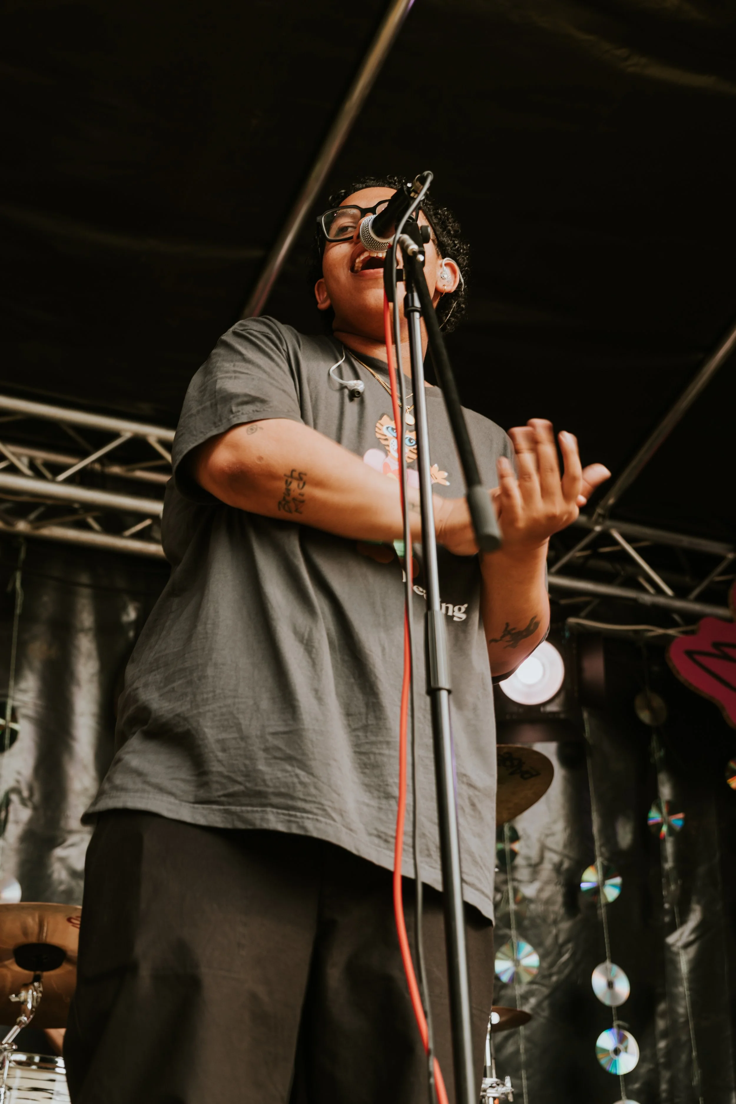 Jonny Breaux singing on stage