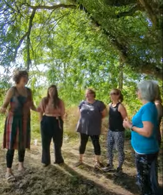 Seraphonic Singing Willow Tree 3.30pm (30mins)