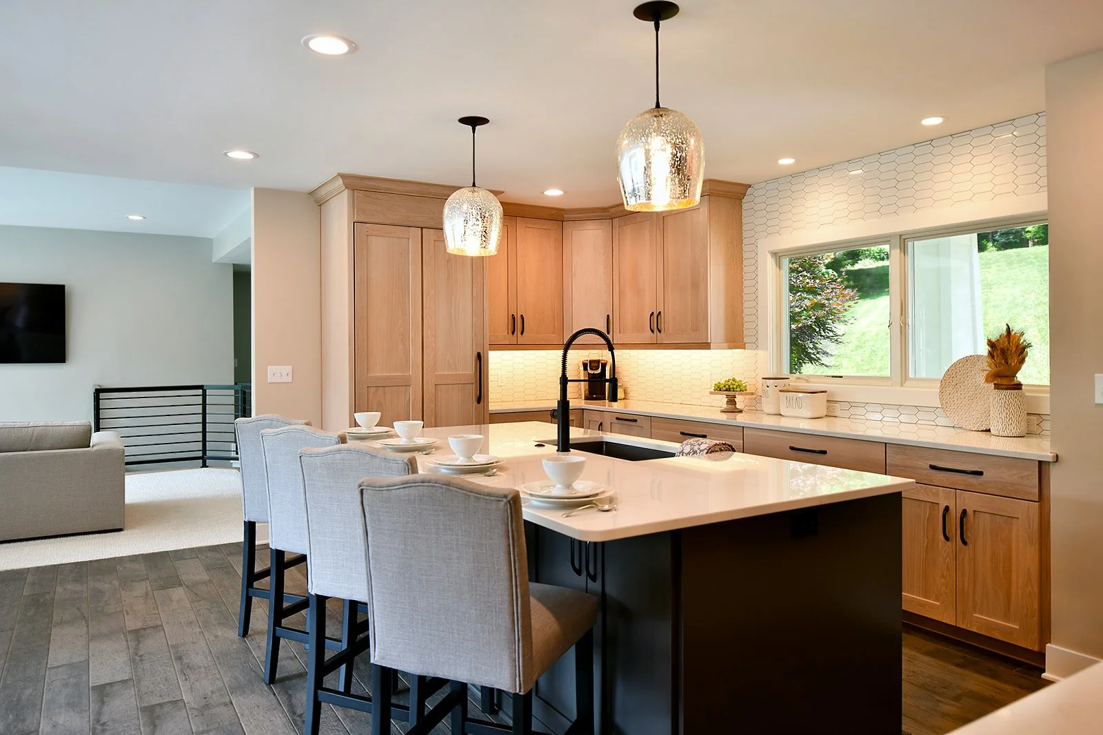 Thorncrest Kitchen 1.jpg