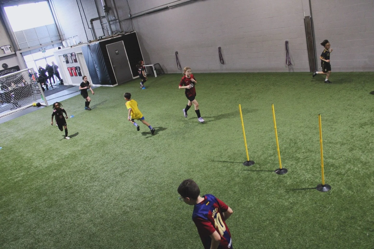 10/10 weeks of winter training COMPLETE ✅

Next Up: 

March Break Clinics: March 16-20 
-Limited availability remaining 

Spring Training Block: April 23 - May 3
-Limited availability remaining 

Email us at info@athelitelab.com to register 

Details