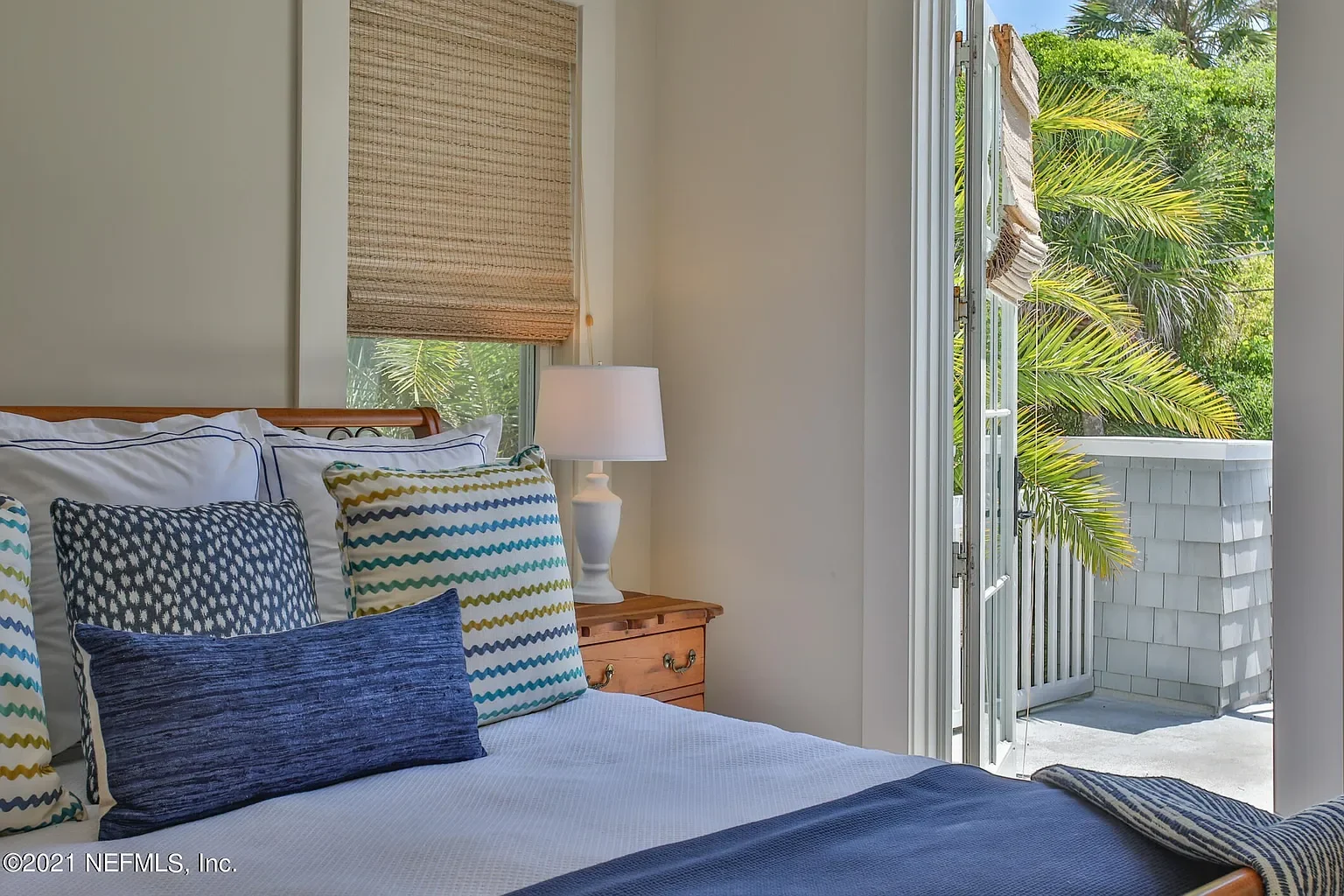 beach ave guest room.webp