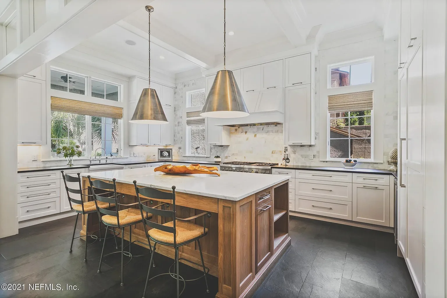 beach ave kitchen 2.webp