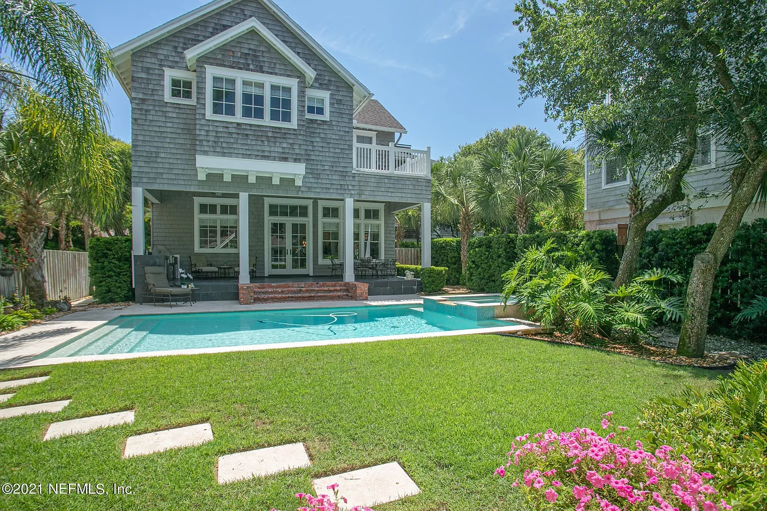 beach ave back proch.webp