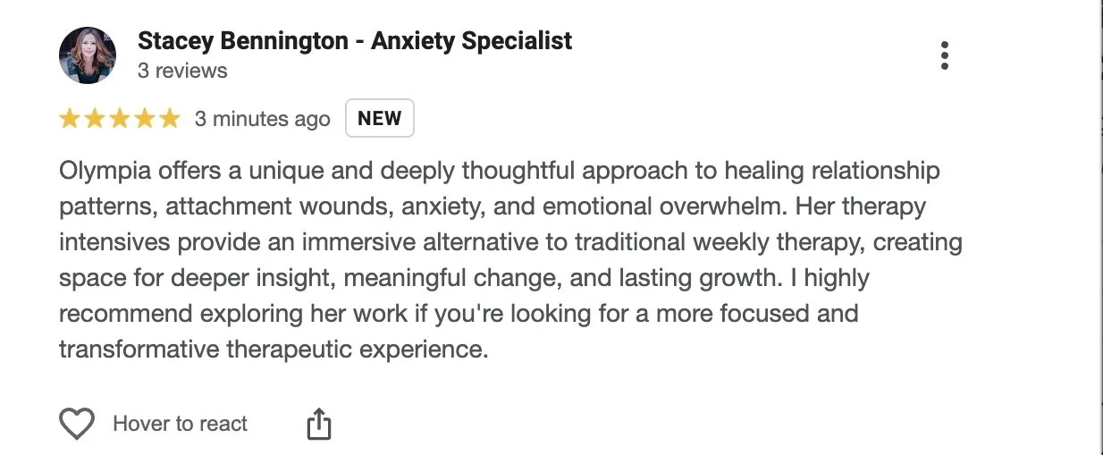 Review for Stacey Bennington, Anxiety Specialist, describing her therapy approach at Olympia, focusing on relationship patterns, attachment wounds, and emotional overwhelm.