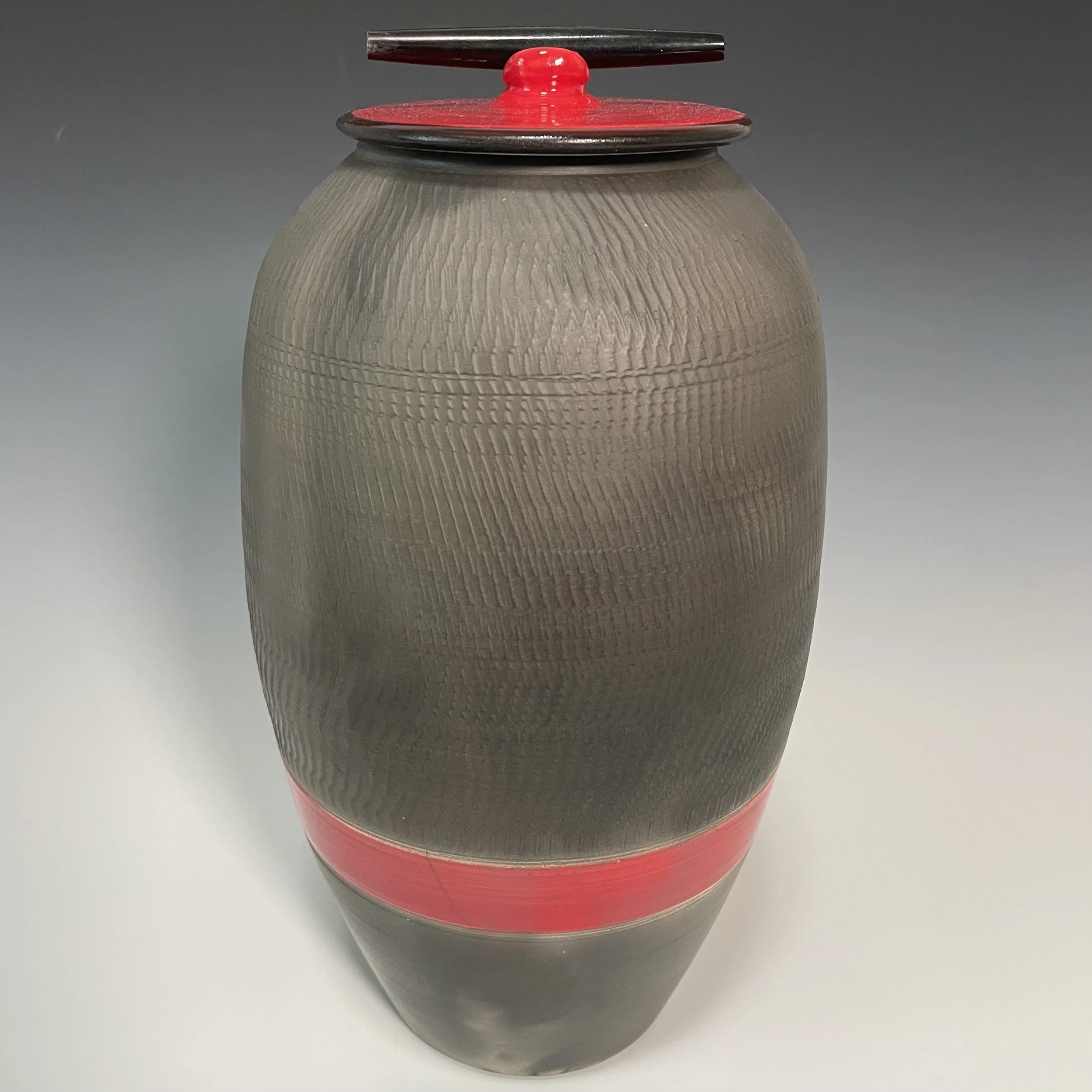 Chattered Vase Smoked Black with Red Glaze Accent w/ Lid - Medium