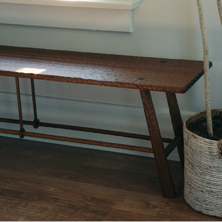 Entryway bench