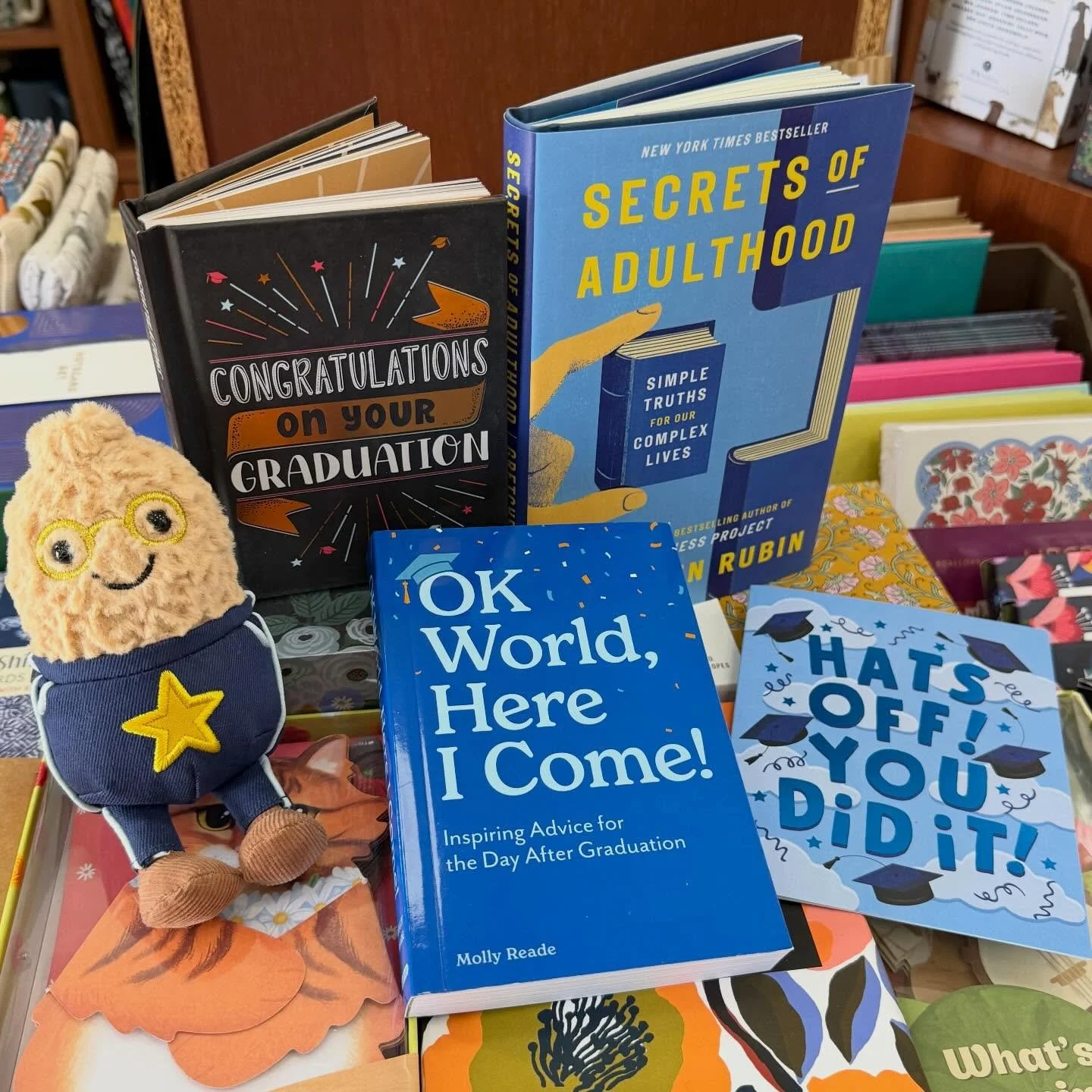 Grads are on our minds. 🎓Come find the perfect something for their big moment. 🎉 Shop at Lundeen&rsquo;s Tuesday-Saturday 11-6 and Sunday 11-5. 

#dtculvercity #losangeles #graduation2026 #grads