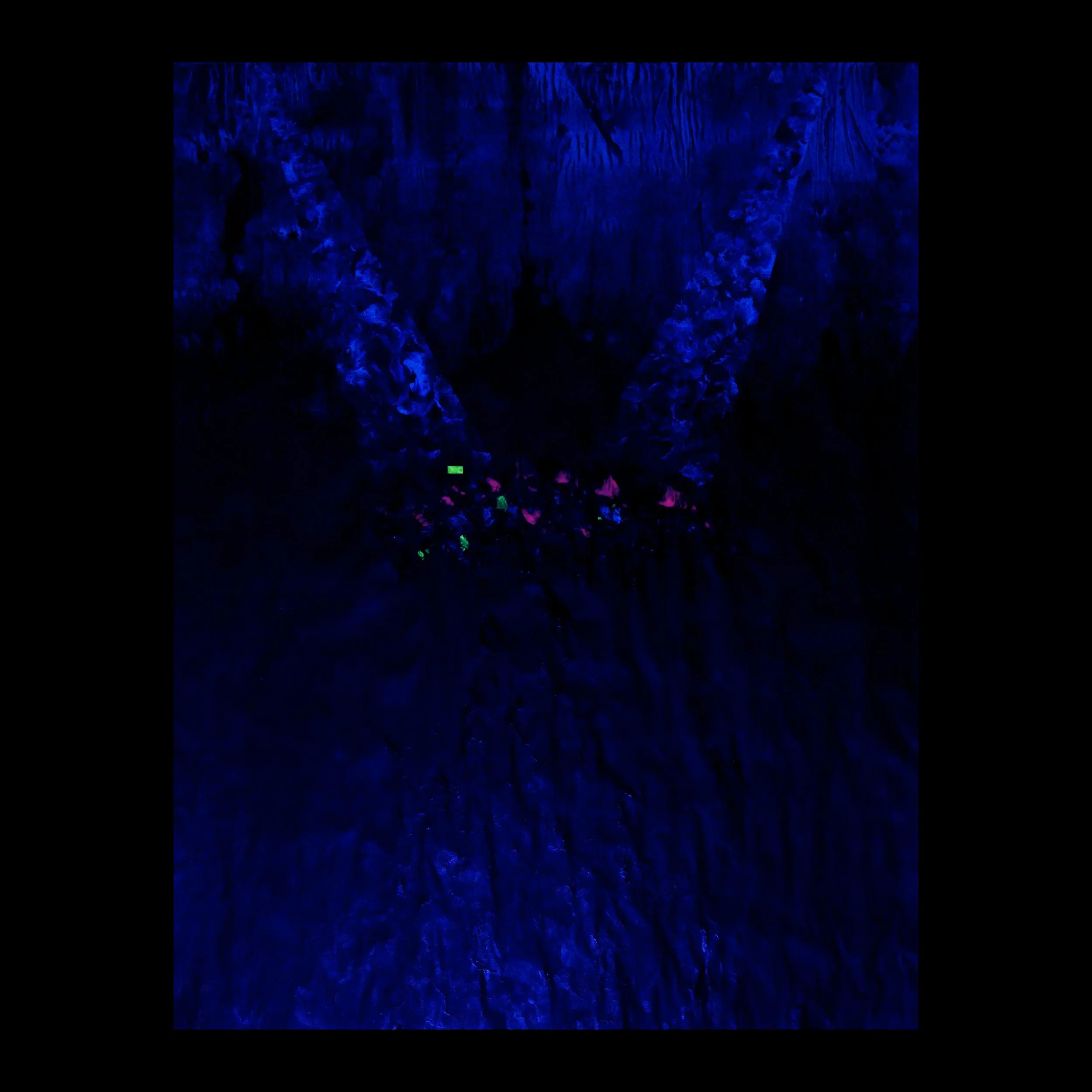 cbea5eb018e7e0e7-2 copy.jpg