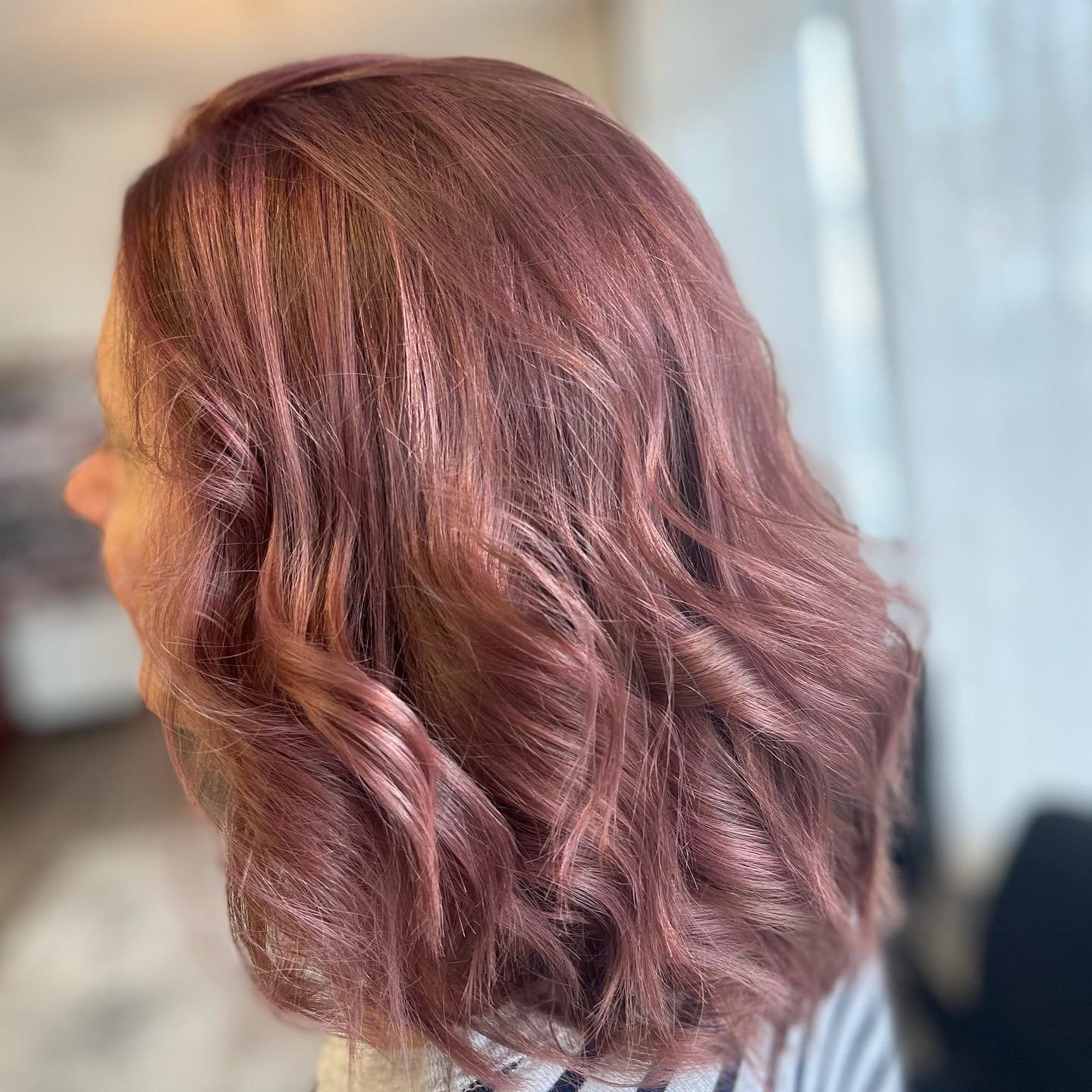 Rose gold brunette vibes 🦄 #rosegoldhair #newporthairstylist #newportri #newporthair #envysalon #middletown #stylistsupportingstylists #love #positivevibes