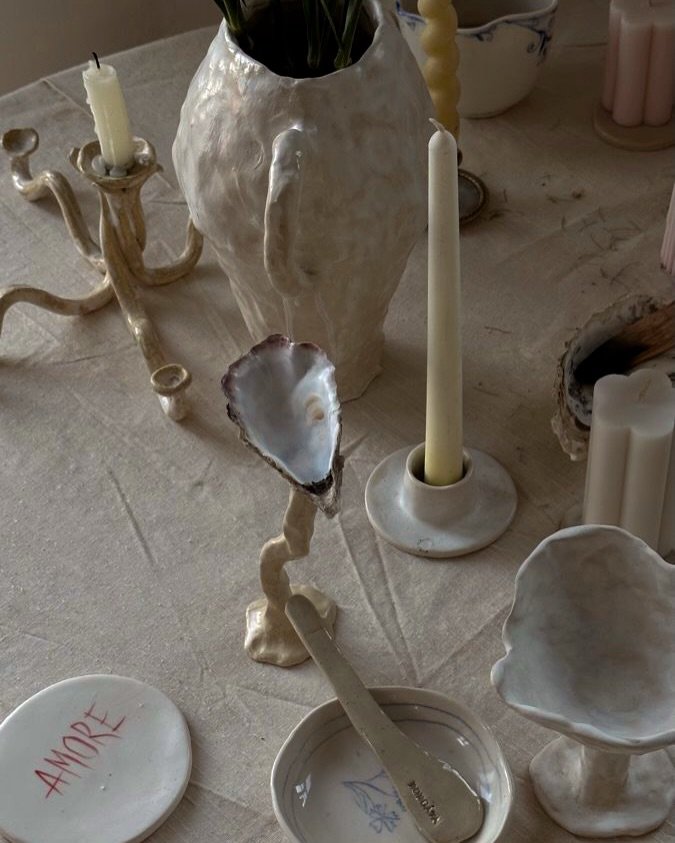 home in rhode island last weekend, where my instinct has always been to drive straight to the water. this time a snowstorm kept me from the shoreline, so i let myself drift another way.

dreaming of june. of being a summer baby, pearl as my birthston