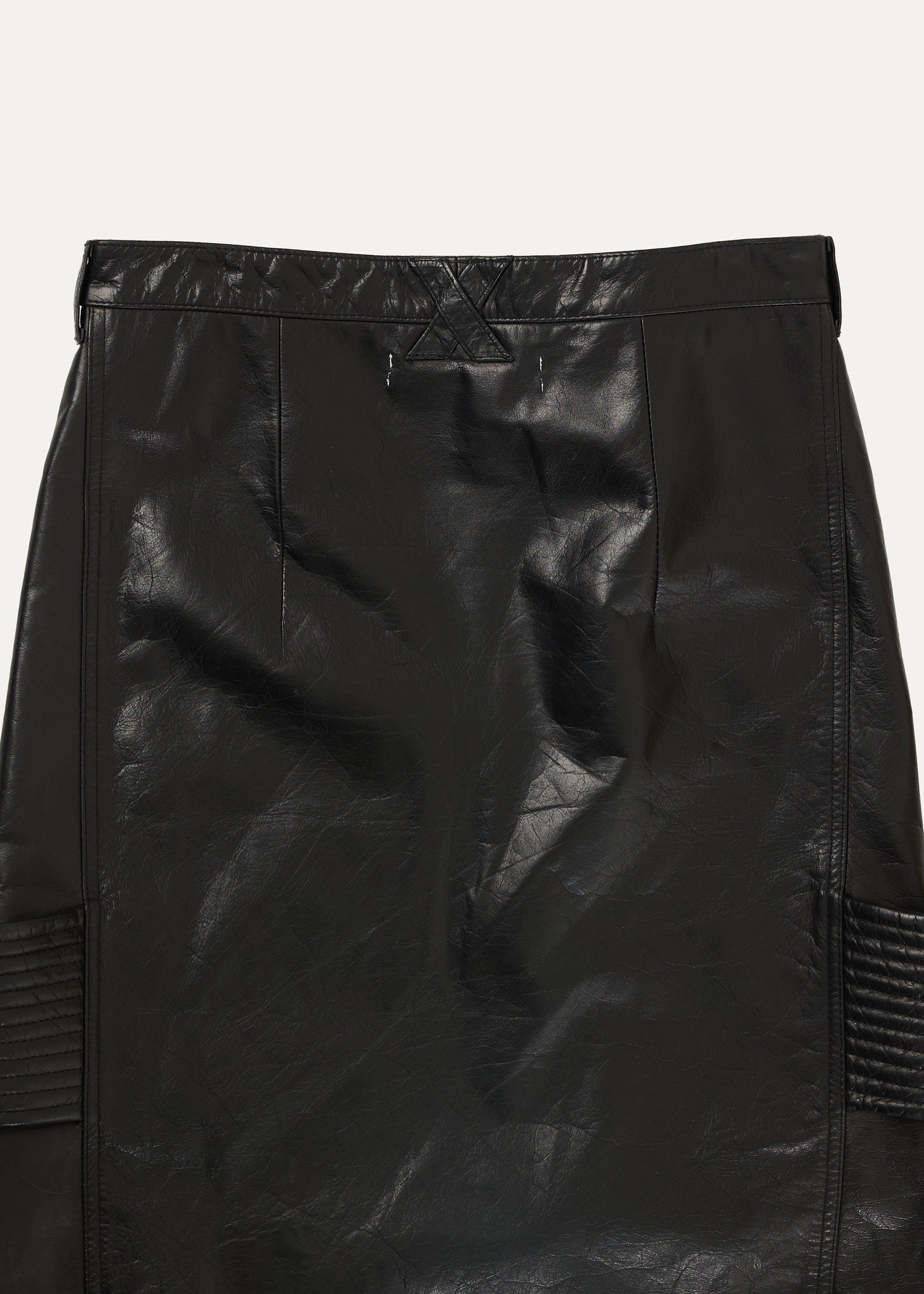 Black Hakama Pants_Back_Closeup2.jpg