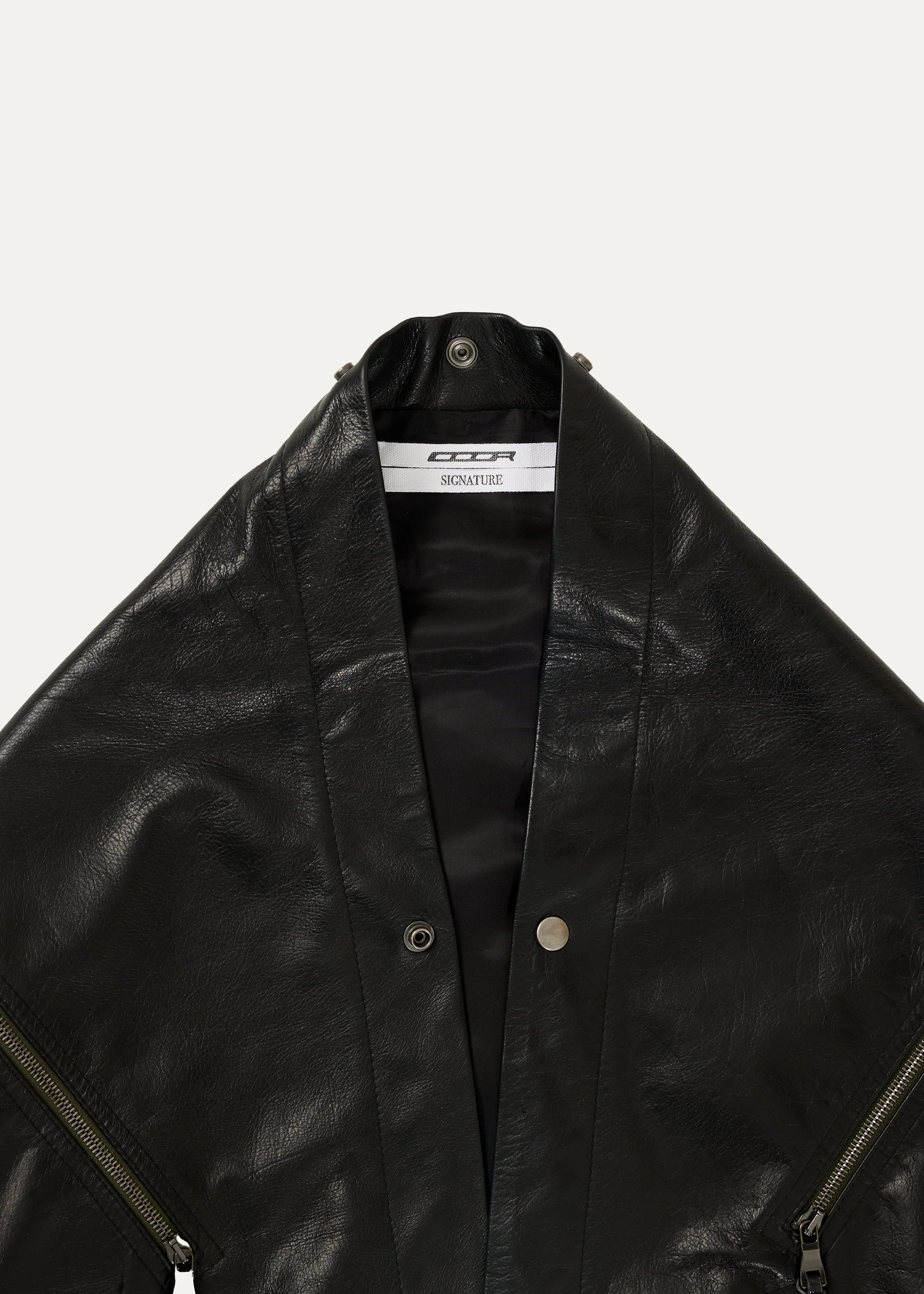 Black Incognito Jacket_Label.jpg