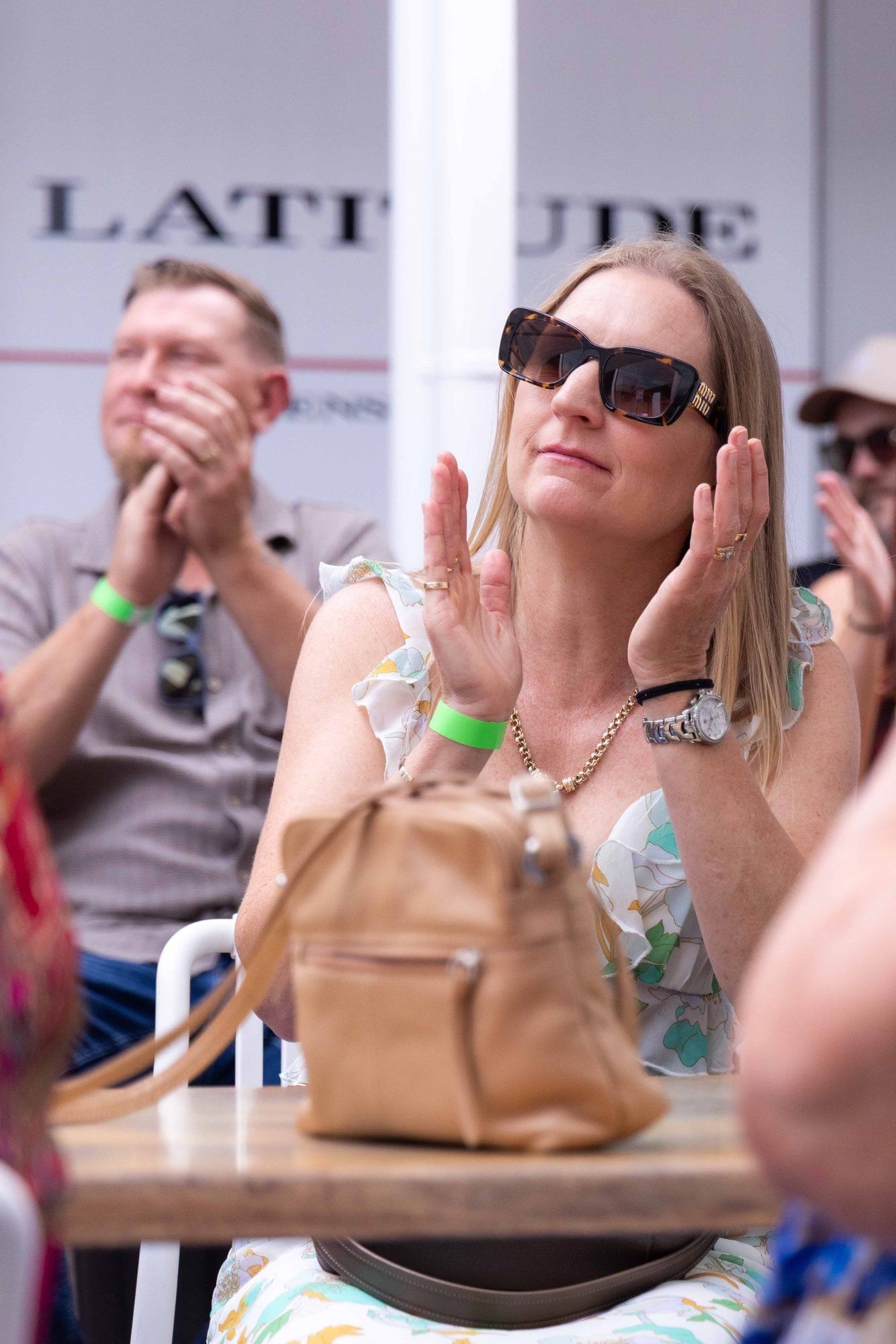 Guests applauding during The Rolling Lunch 2026