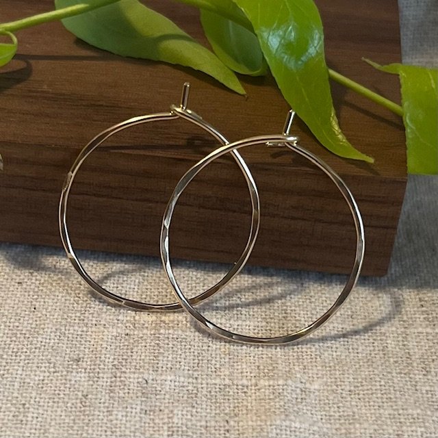 Classic Hammered Hoops, Small