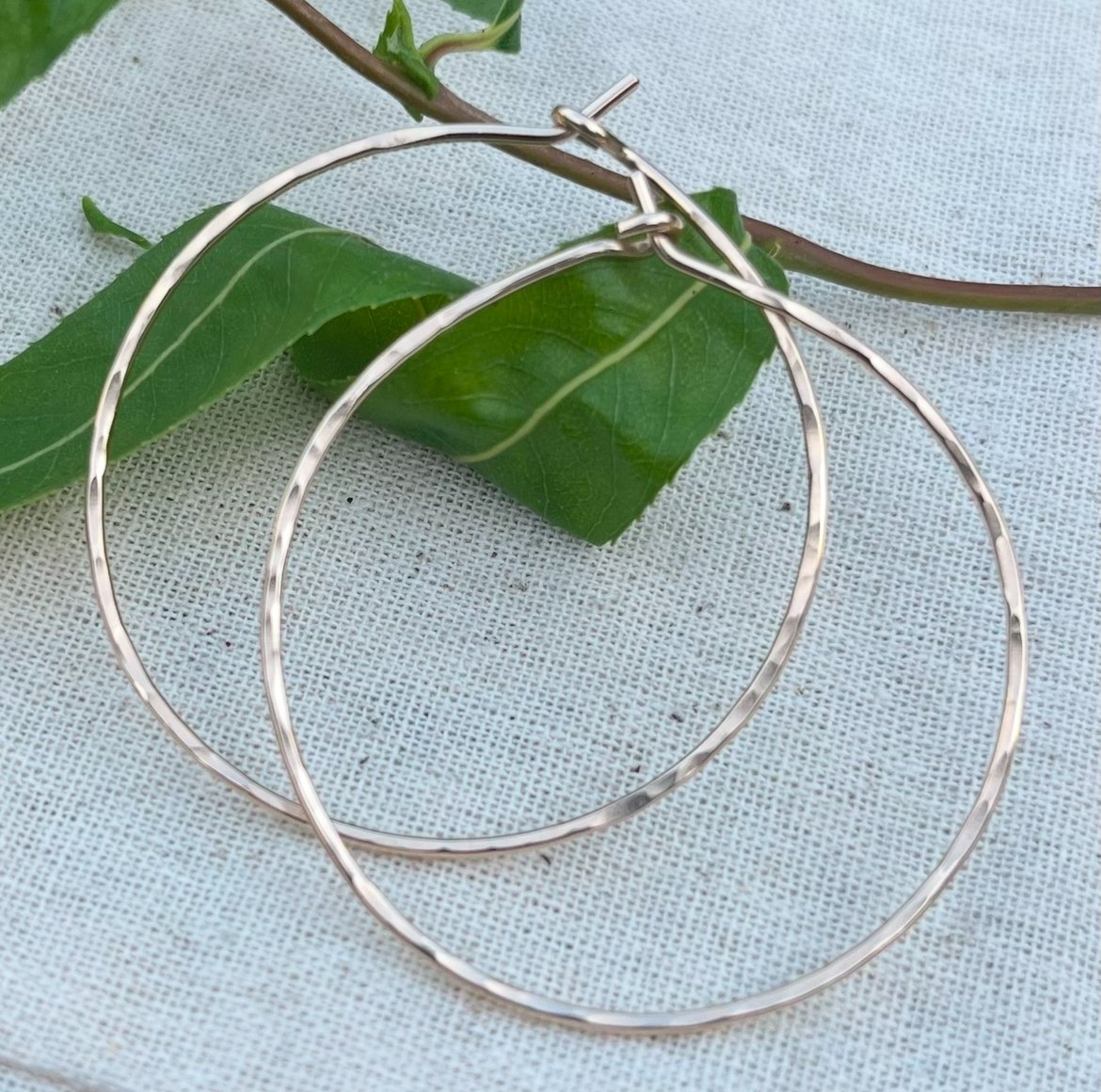 Classic Hammered Hoops, Large
