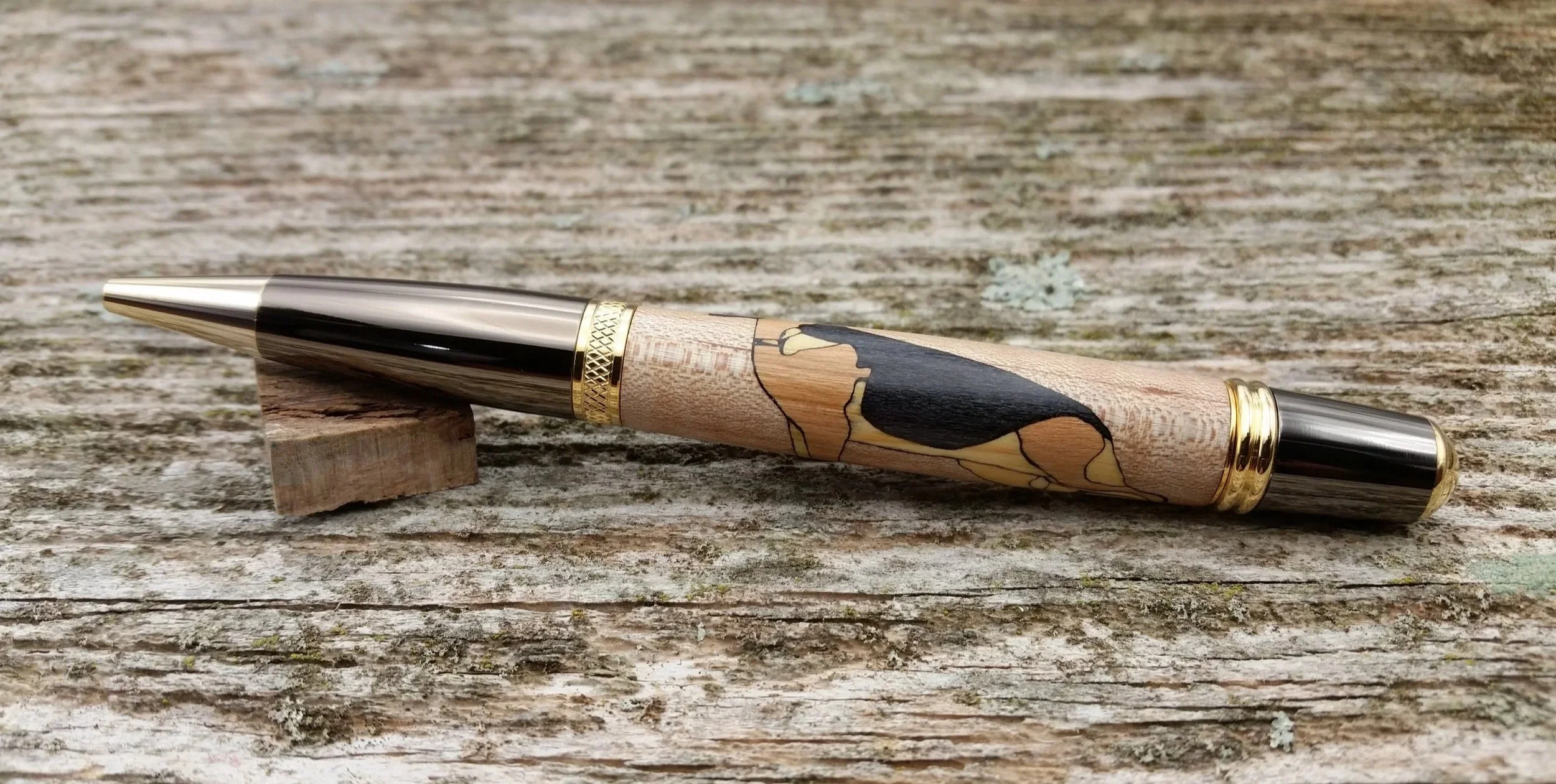 ballpoint+twist+pen+dog+inlay+rear.jpg