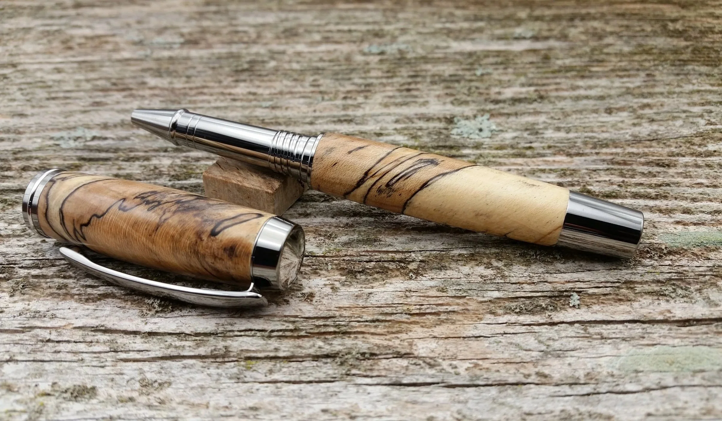 rollerball+pen+spalted+maple+cap+view.jpg