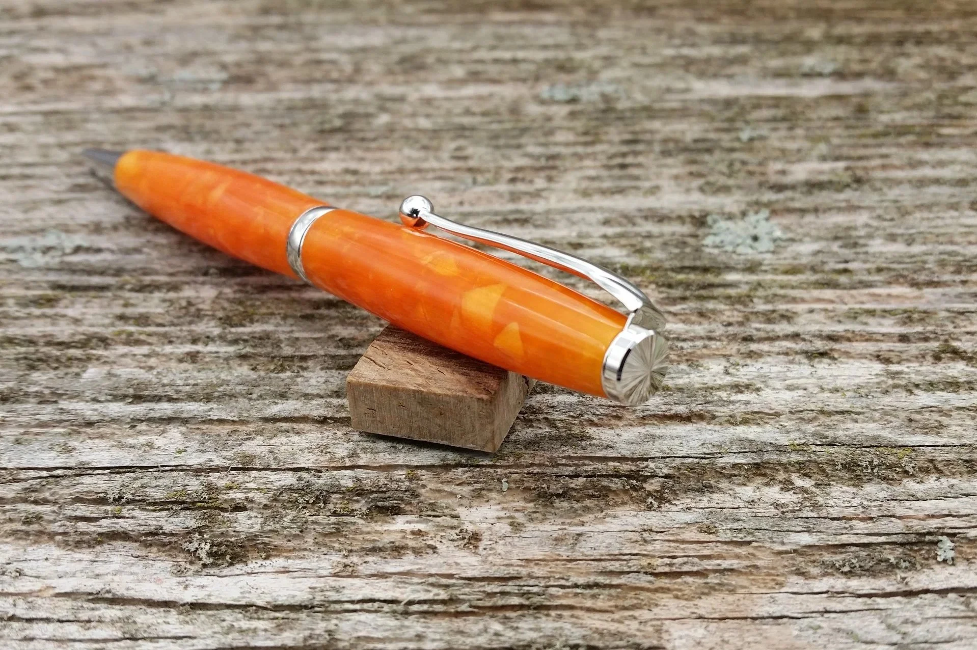 ballpoint+twist+pen+orange+resin+end+view.jpg