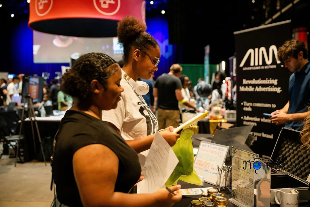 003E_Endless_Opportunities_Mentoring Program_Grand_Rapids_Michigan_Youth_Student_Menorship.jpg