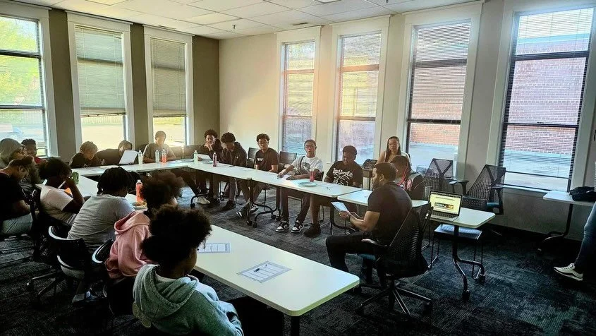 🌟 Inspire Confidence. Build Leaders. Create Endless Opportunities. 🌟

If your middle or high school student is ready to grow, learn, and lead, our mentoring program is the perfect next step. At Endless Opportunities, we equip students with the tool