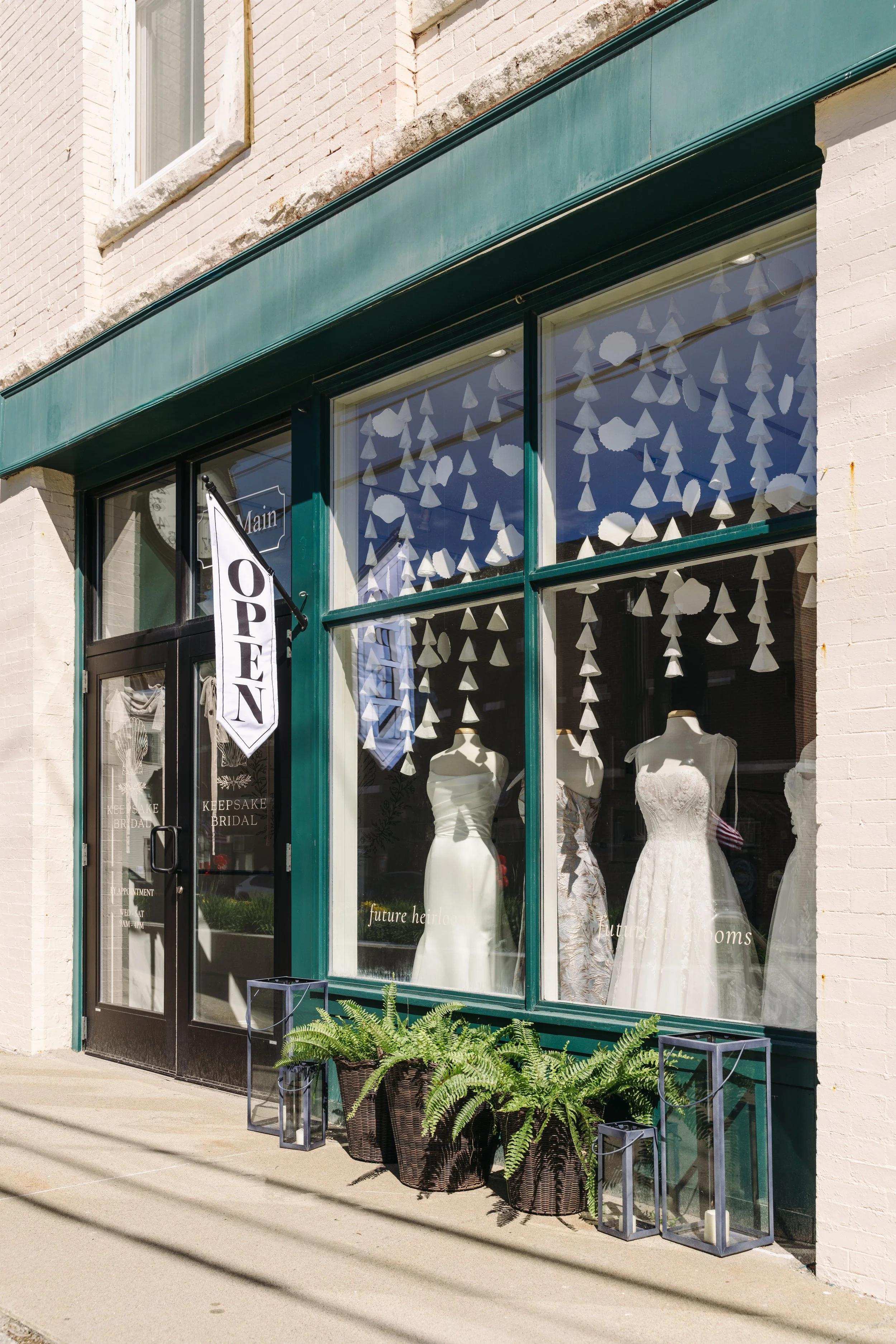 Wedding dresses in Maine