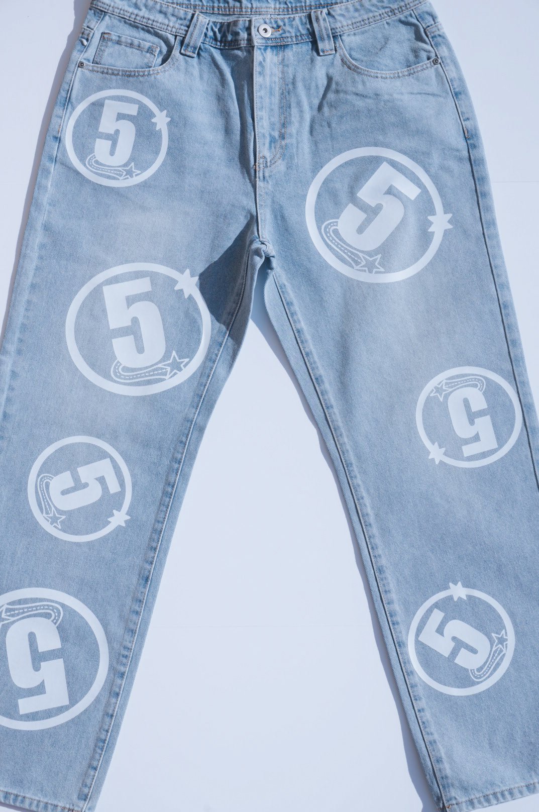 [PRE-ORDER] - Heavyweight 