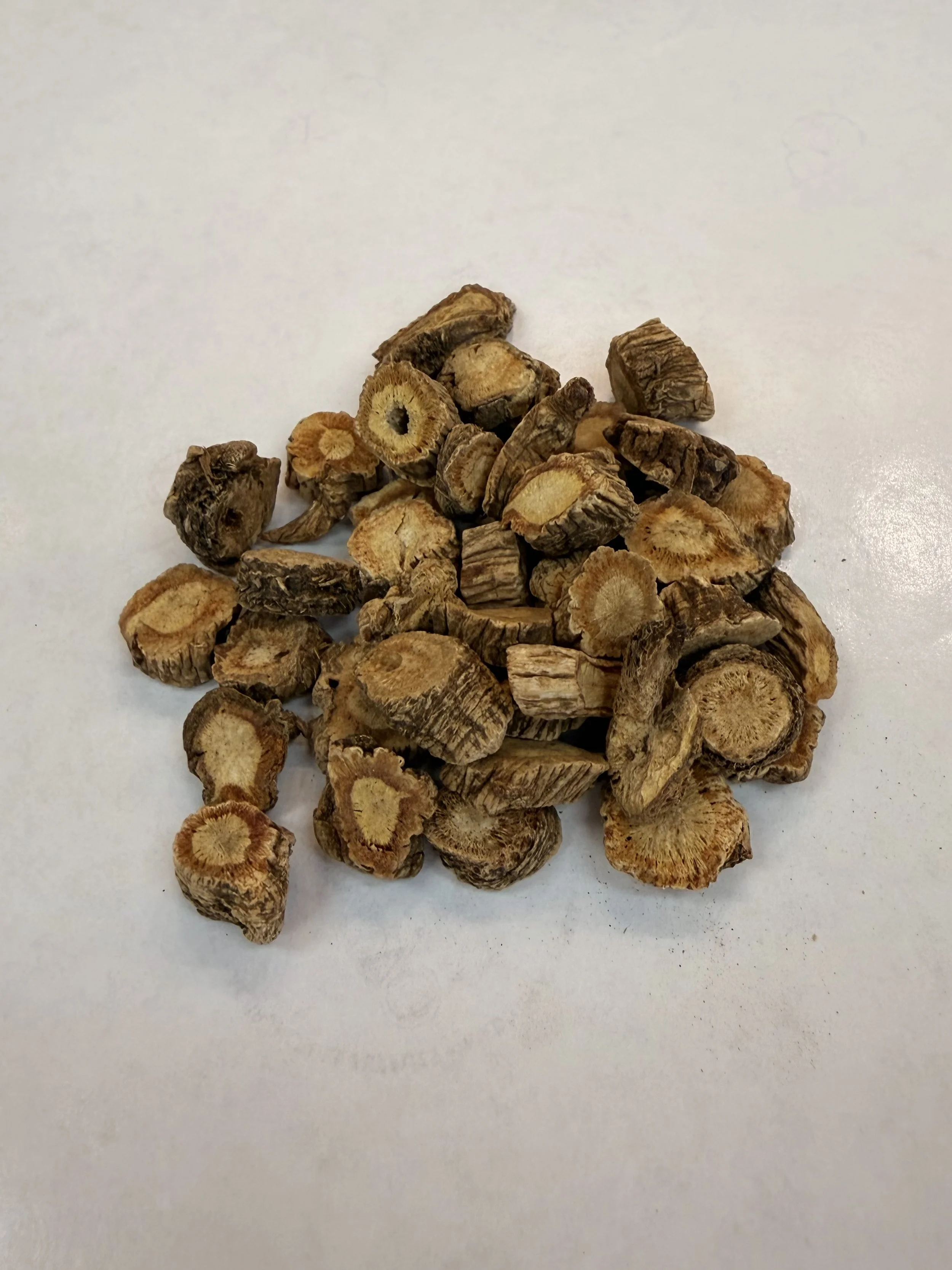 Fang Feng Chinese herb used to relieve eczema itching and skin irritation