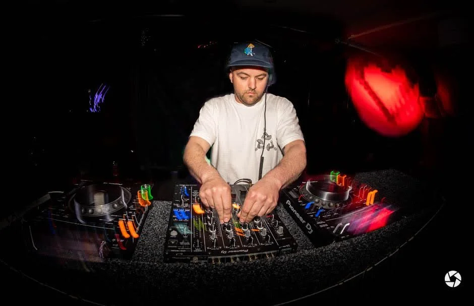 dj ollie b 2.jpg
