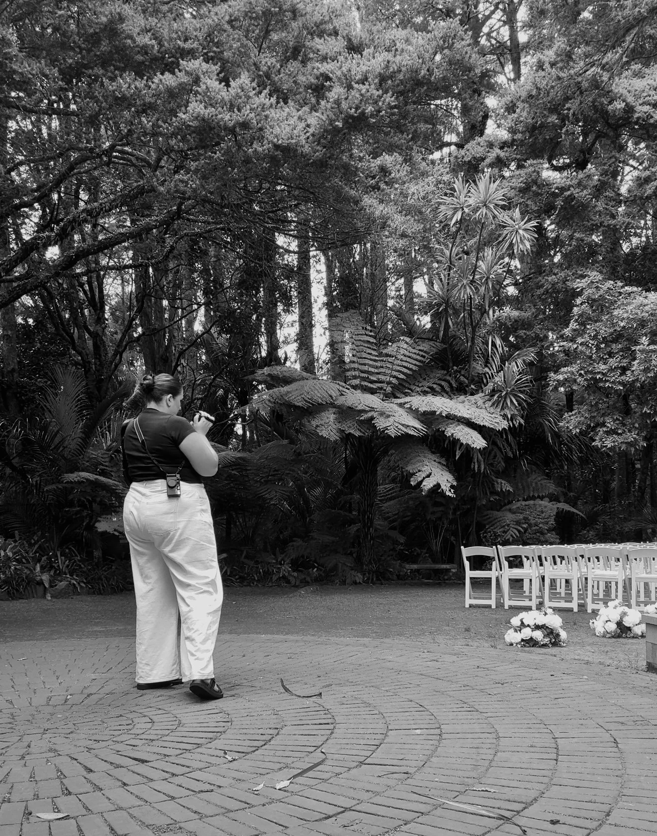 Wedding Camcorder vs Wedding Content Creator: What’s the Difference?